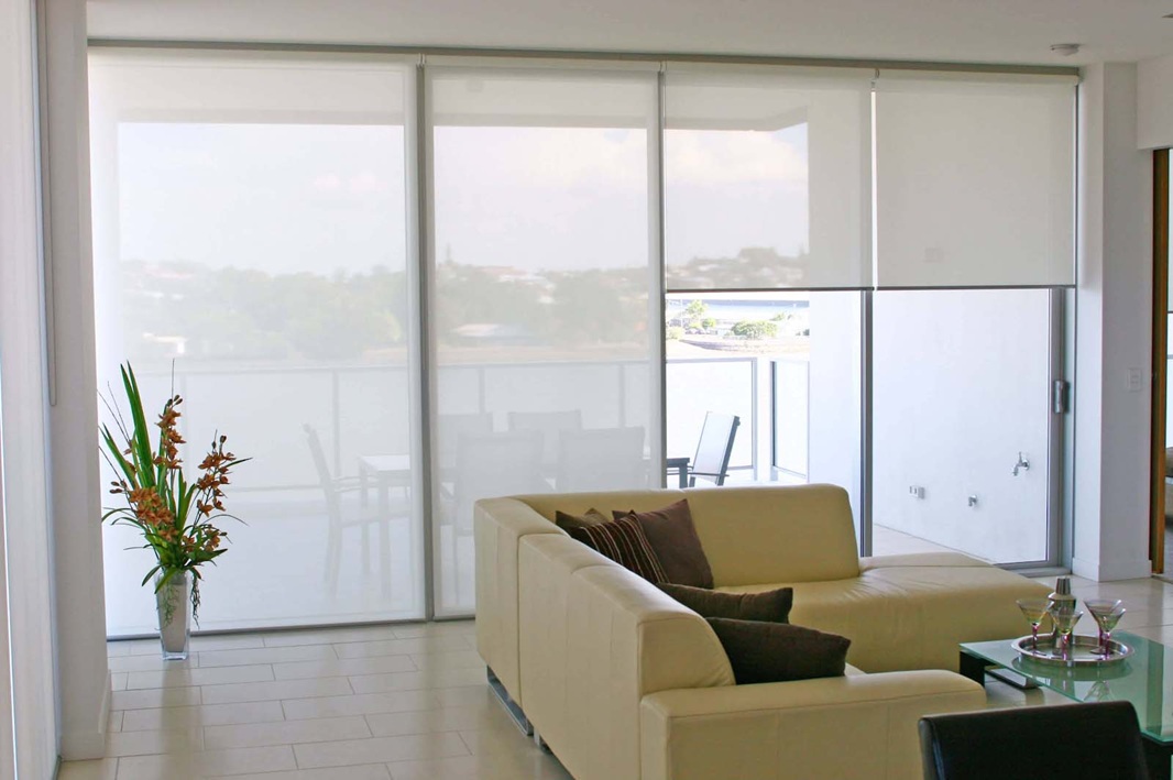 Rèm cuốn cho cửa hàng kinh doanh tại Thủ Đức đảm bảo sự riêng tư